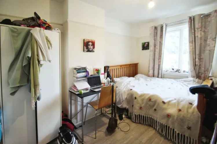 6 Bedroom House To Rent Available August 16 2025