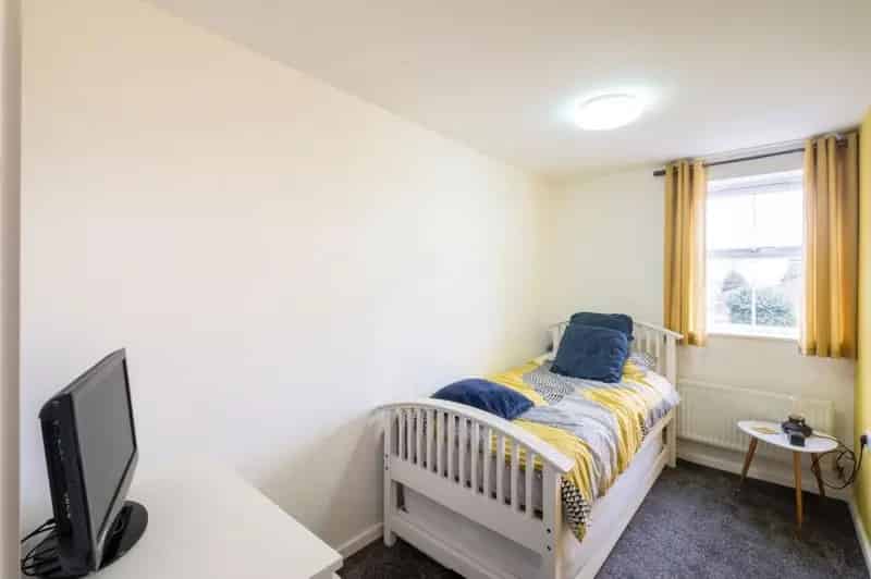 2 Bed Flat for Sale in East Leake