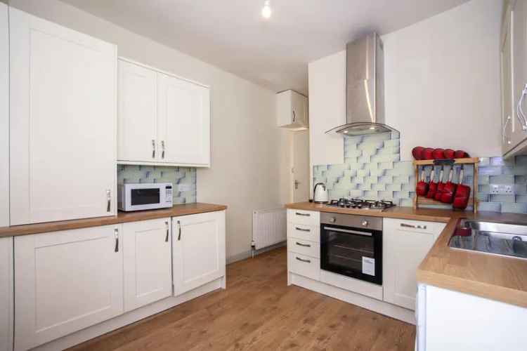 Flat For Rent in 2, Craigie Loanings, Aberdeen City, Scotland