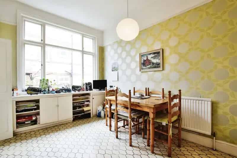 3 Bedroom Semi Detached House For Sale Cheadle SK8