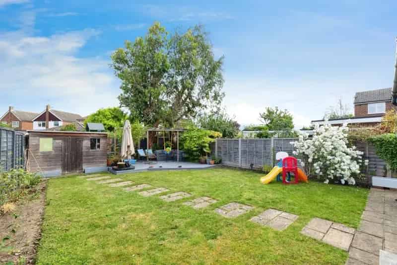 Spacious Detached Family Home in Bengeo