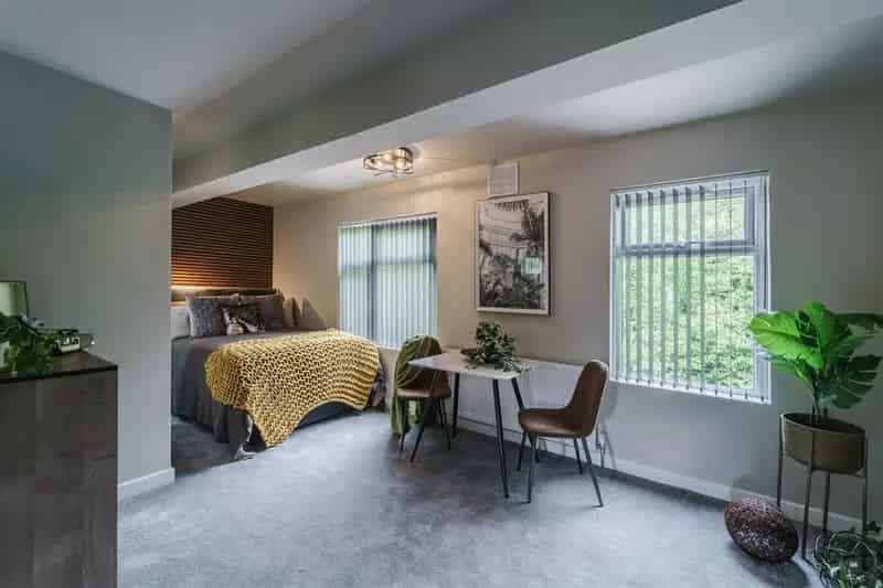 1 bedroom in a house share to rent