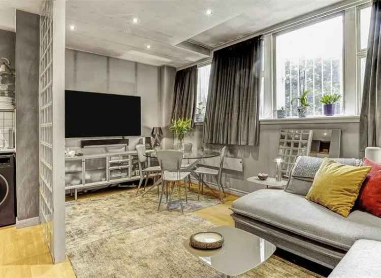 2 Bed Flat Near Elephant Castle Station