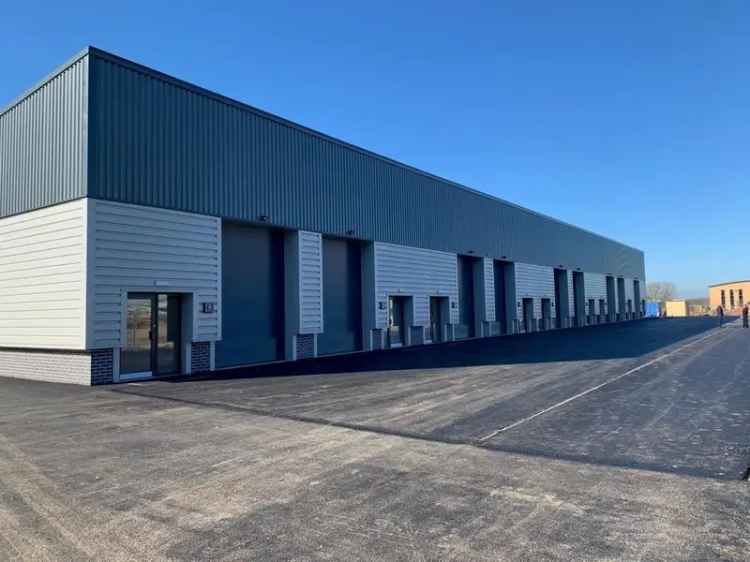 High Standard Steel Portal Frame Workshop Unit with Parking