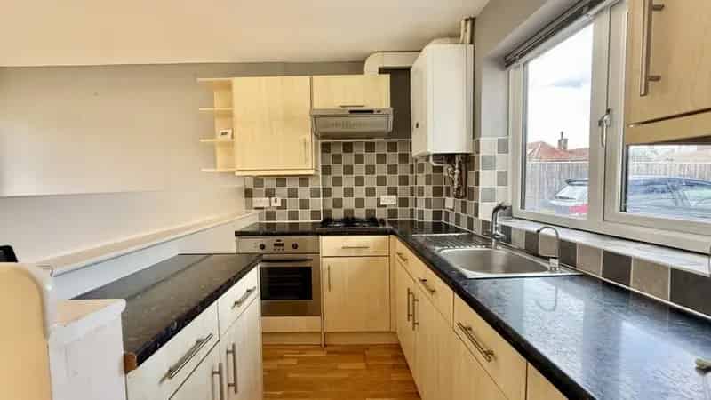 2 bedroom House
 For Sale