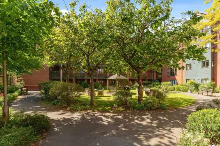 Bowling Green Court Retirement Apartments