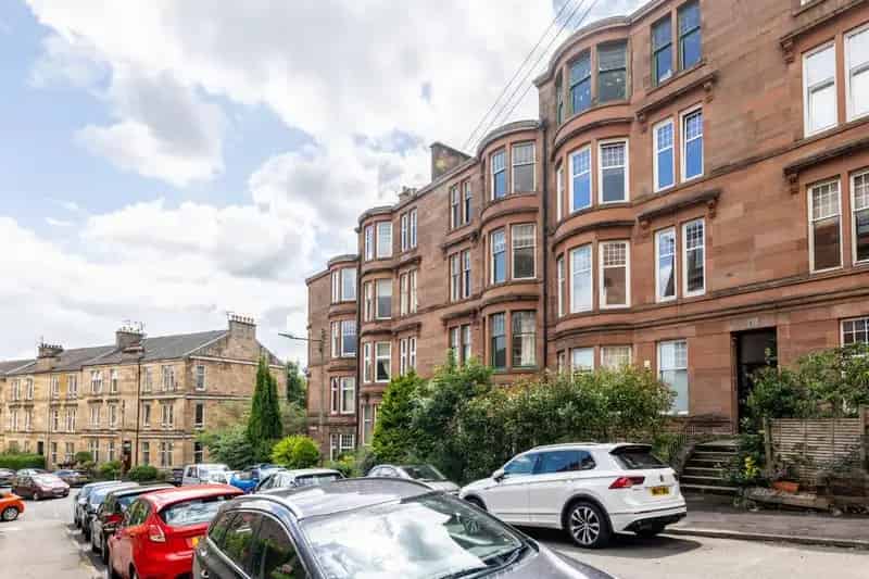 2 Bedroom Flat for Sale Glasgow
