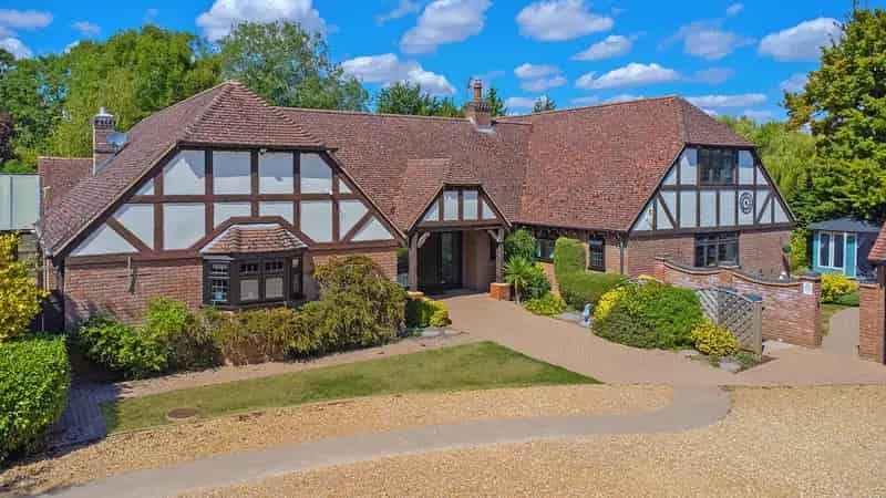 8 Bedroom Detached House with Annex Stevington