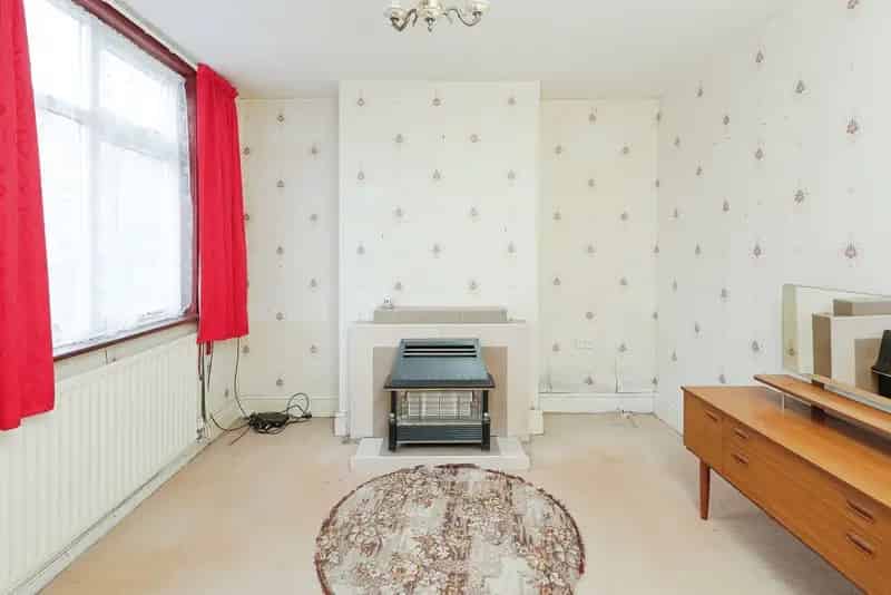 Two Bedroom Semi-Detached House - Ideal for First Time Buyers or Investors