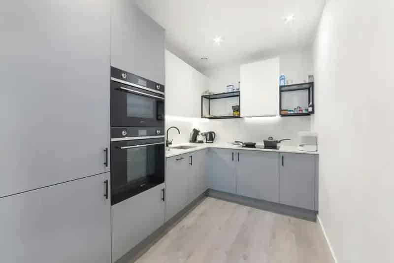 1 Bedroom Apartment Woodberry Down Modern Open Plan Living Balcony