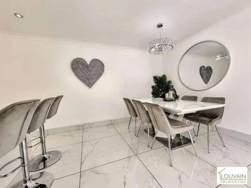 4 Bed Detached House For Sale Panoramic Views EV Charging