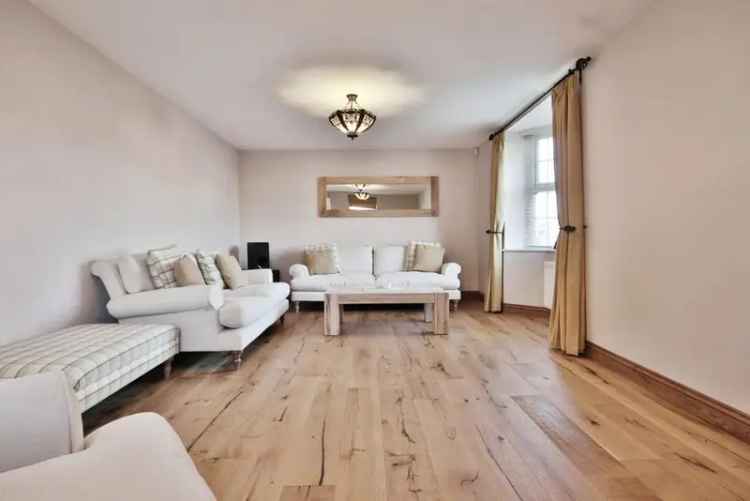 4 Bedroom Detached House for Sale in Hull, Beverley Area