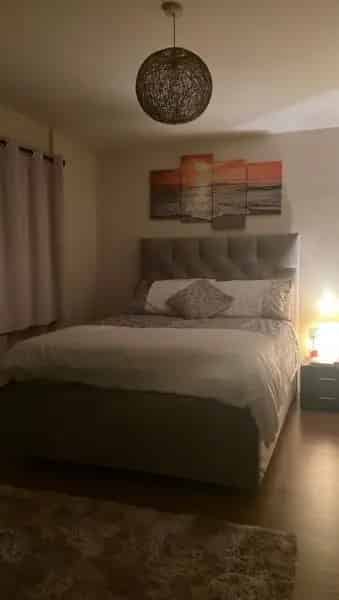 2 Bedroom Maisonette Near Tram Shops Parks