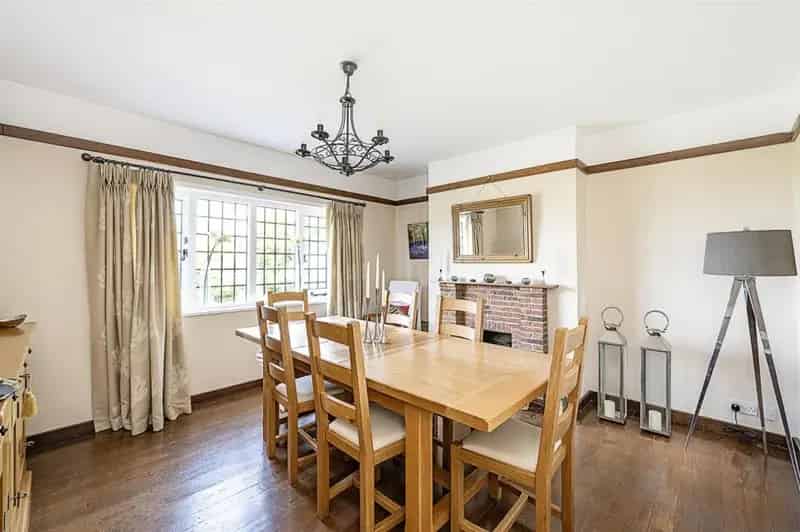 4 Bed Period Property For Sale