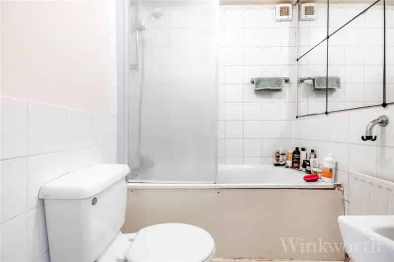 1 Bedroom Flat New Cross - Victorian Conversion