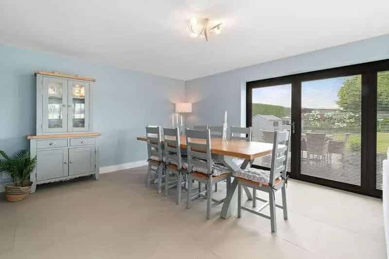 5 Bed Country Barn Conversion Near Bidford-on-Avon