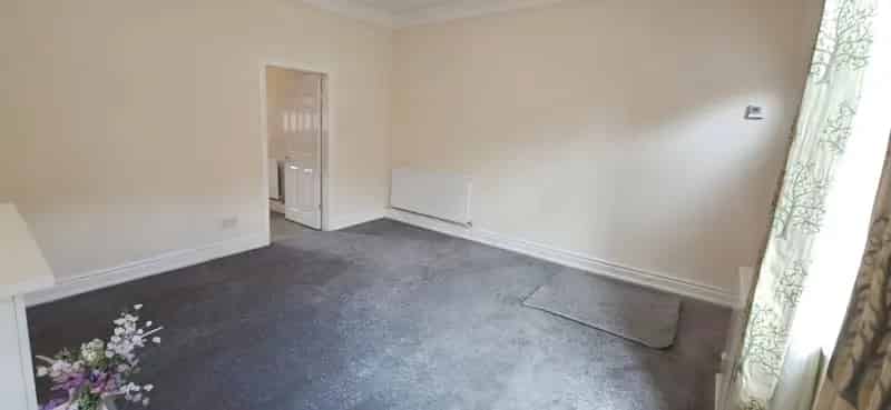 2 Bedroom House For Sale 754 SQ FT