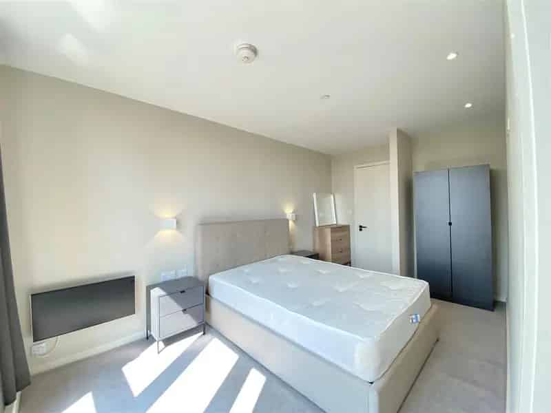 2 Bedroom Apartment House to Rent in Manchester City Centre