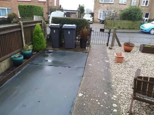 Ground Floor 1 Bed Flat Deal Large Garden Easy Maintenance