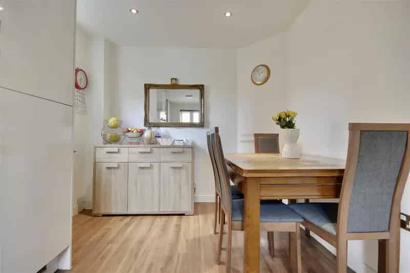 3 Bedroom Semi Detached House to Rent Near St Mary's Hospital