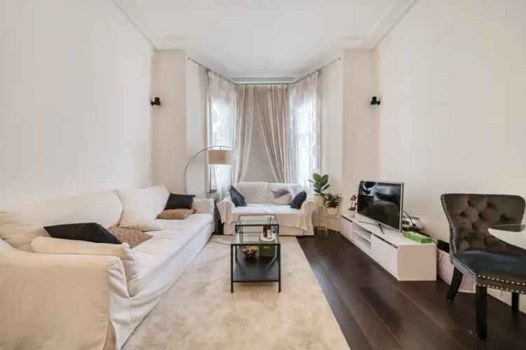 2 Bed 2 Bath Flat Near Earls Court and Fulham Broadway