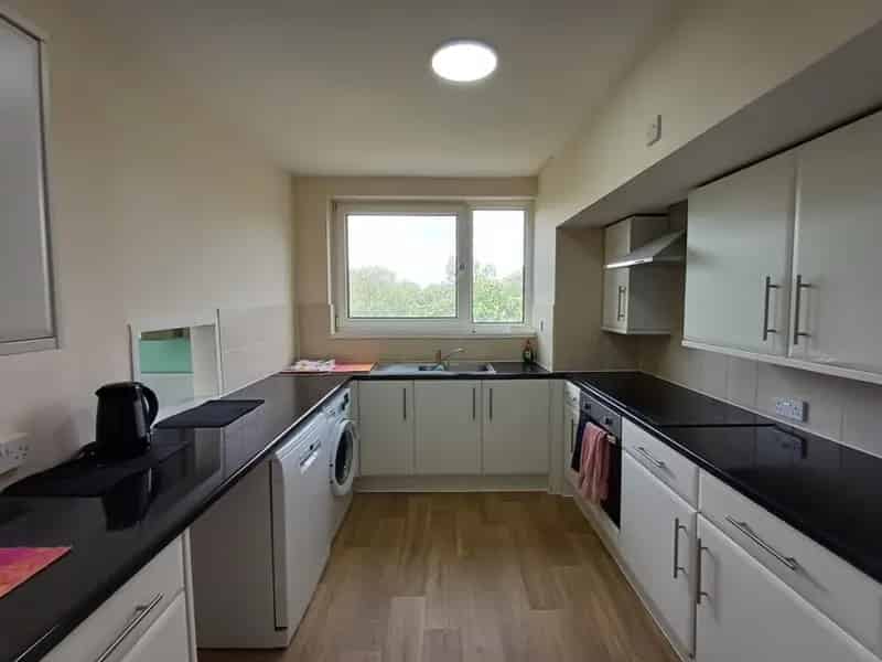 2 Bedroom Flat To Rent Available July 29 2025
