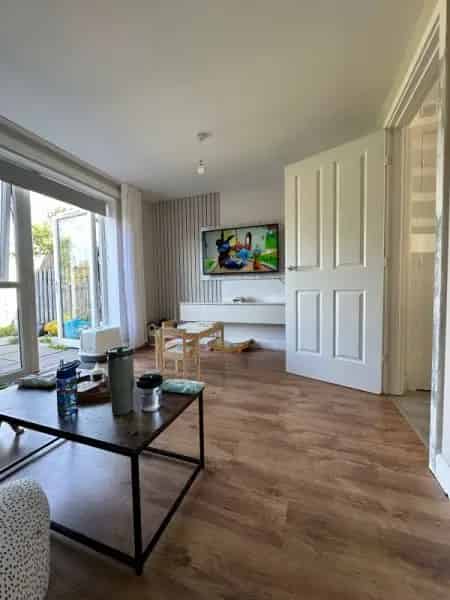 2 Bed 2 Bath New Build House Great Neighbours