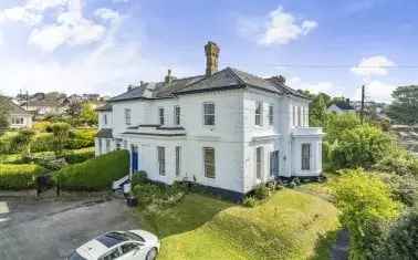 19th Century Barnstaple Apartment Stunning Views 3 Beds Parking Garage