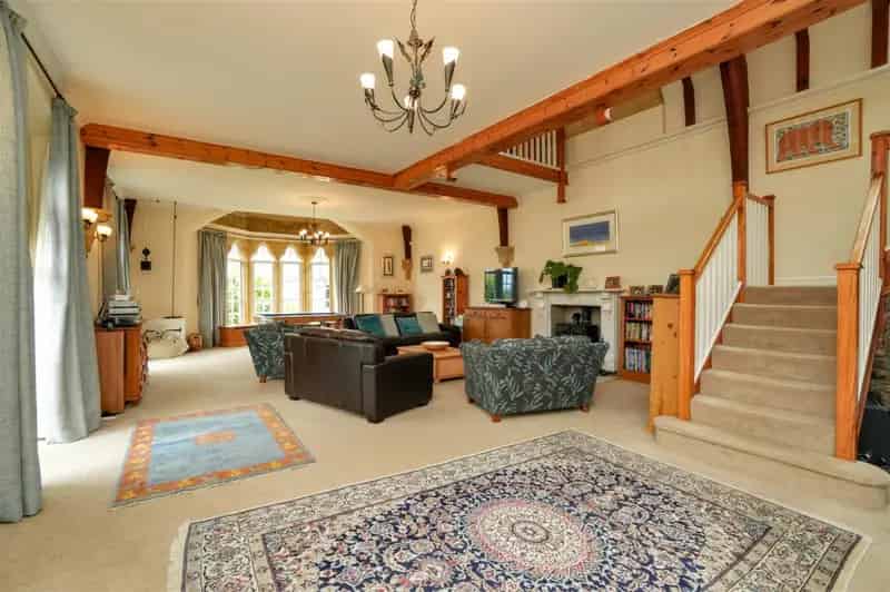 4 Bedroom Grade II Listed House For Sale