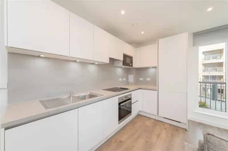 2 Bedroom Flat House to Rent