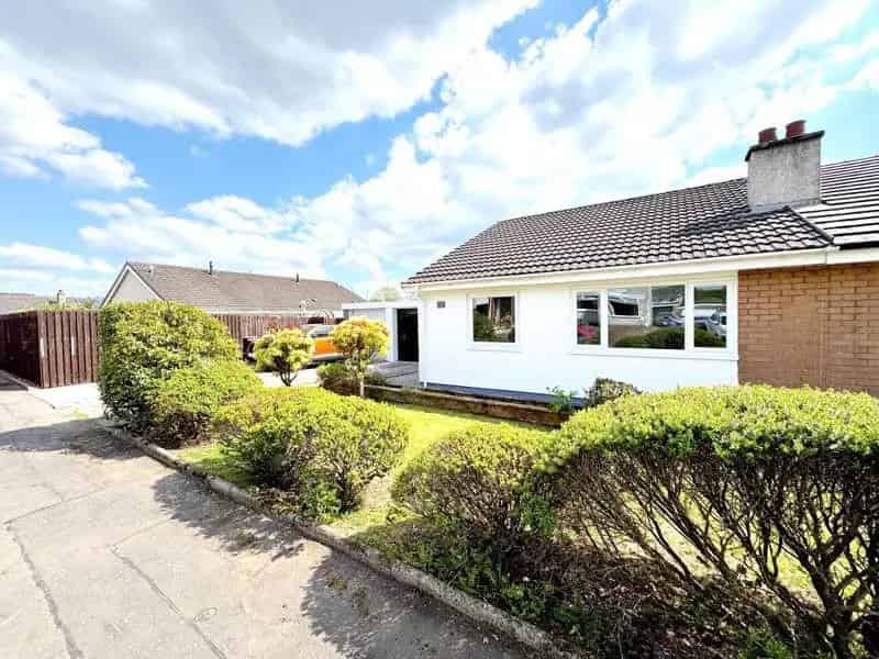 2 Bedroom Semi-Detached Bungalow for Sale