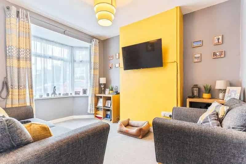 3 bed house for sale