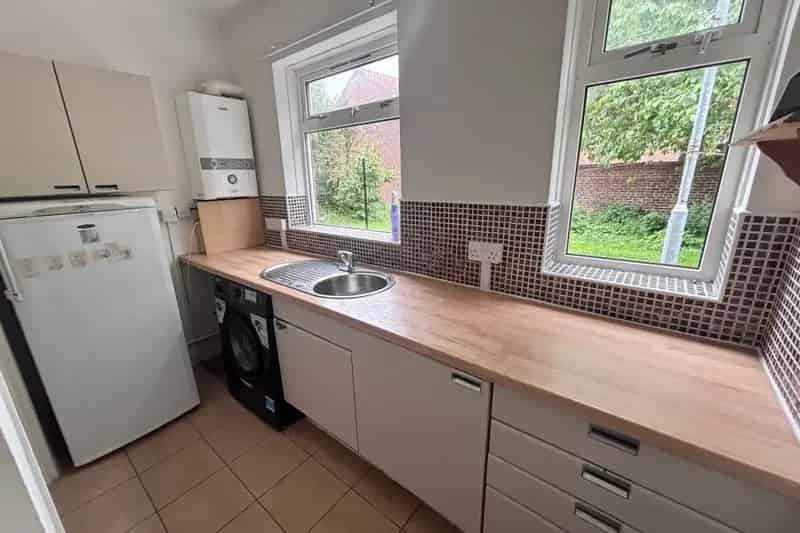 Two Bedroom Flat To Let in Hull HU2
