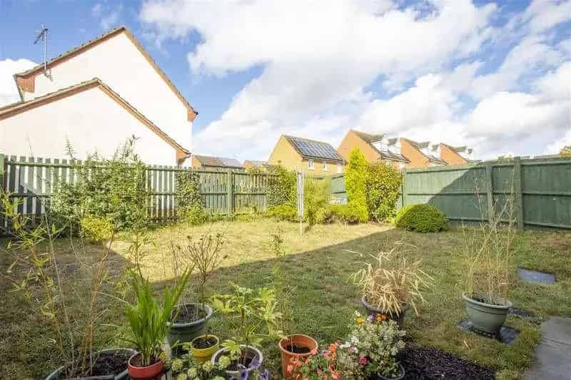 3 bed house for sale