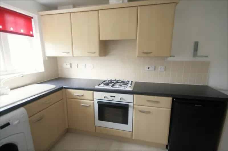 2 bedroom House
 To Rent