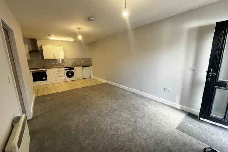 One Bedroom Apartment Ground Floor Private Entrance Allocated Parking