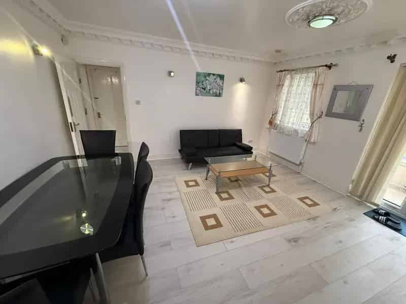 1 Bedroom Flat to Rent Selly Park Birmingham Fully Furnished