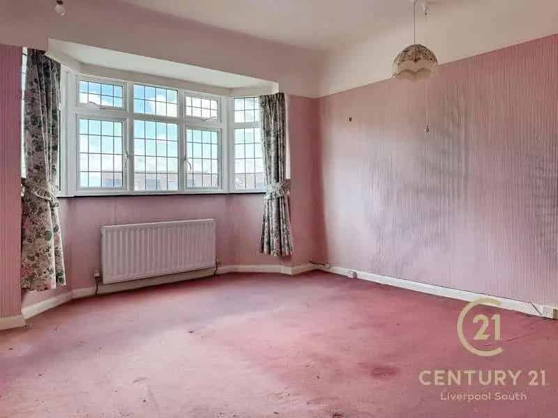 3 Bed Semi-Detached House Woolton L25