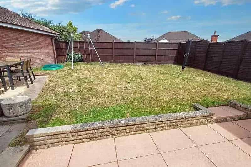 3 Bed Semi-Detached Bungalow For Sale