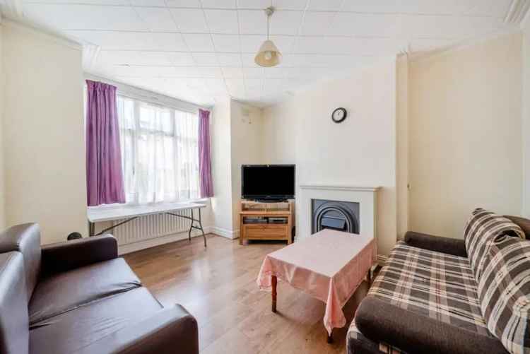2 Bedroom Period Terrace House Tooting - No Chain