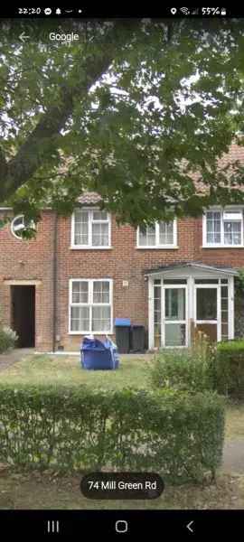 Family Home Two Double Bedrooms Modern Kitchen Garden