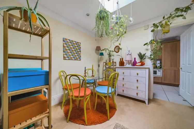 Victorian Conversion Flat Two Double Bedrooms Near Hyde Park