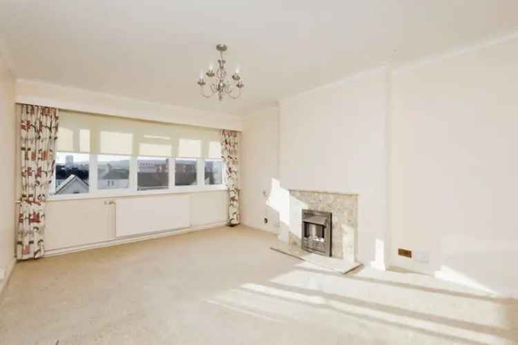 3 Bedroom Apartment Devonshire Park Sea Views