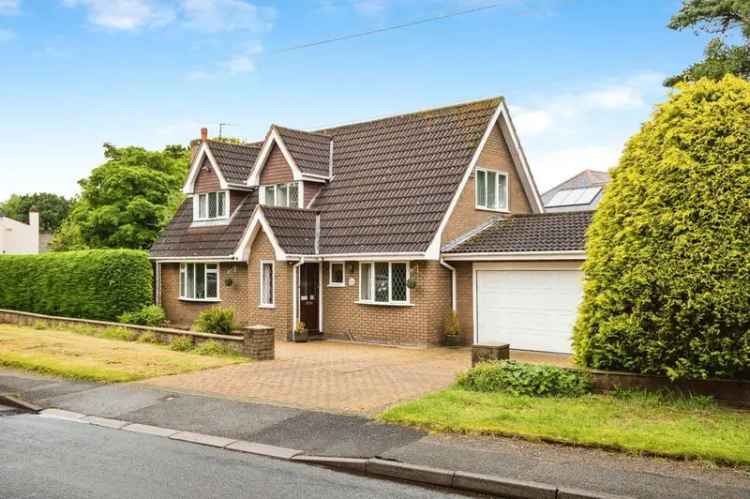 3 Bedroom Detached House for Sale in Willaston Cheshire