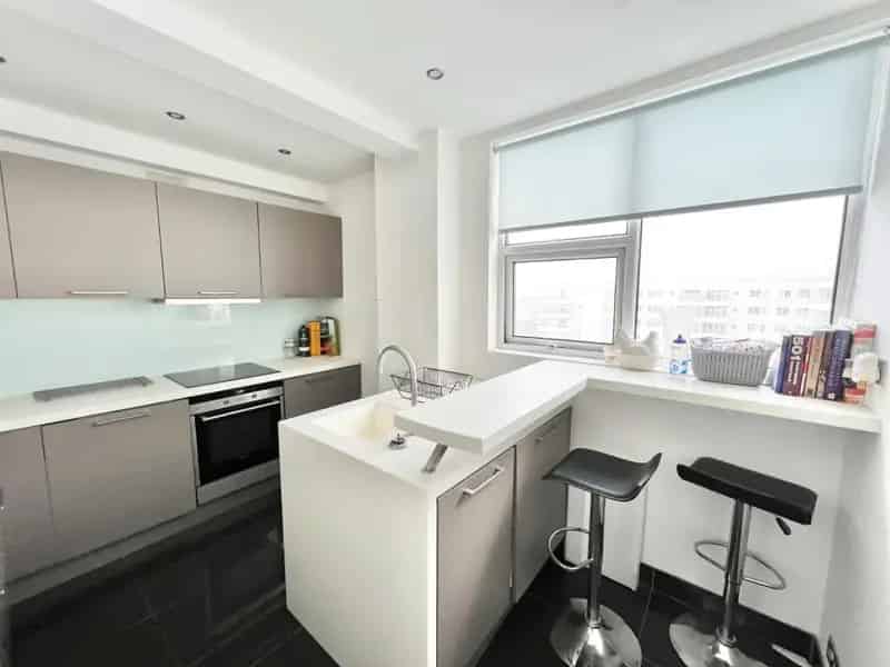 1 Bedroom Sea View Apartment 6 Month Let Marina Gate