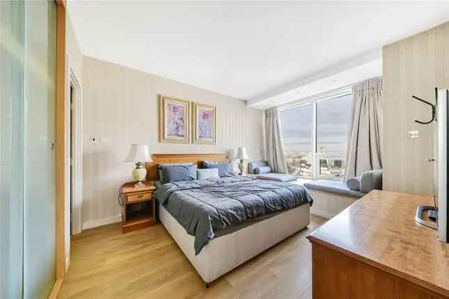 3 Bed River View Apartment Pimlico SW1V