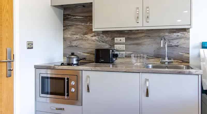 Coventry Student Studio Apartment Near University