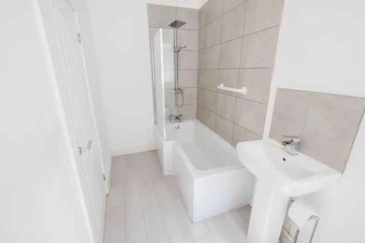2 Bedroom Terraced House New Kitchen Bathroom Zero Deposit Available