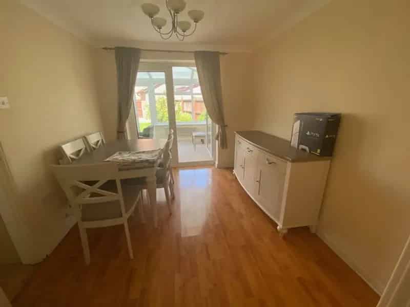 4 Bedroom House To Rent