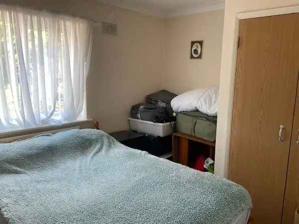 Flat For Rent in New Forest, England